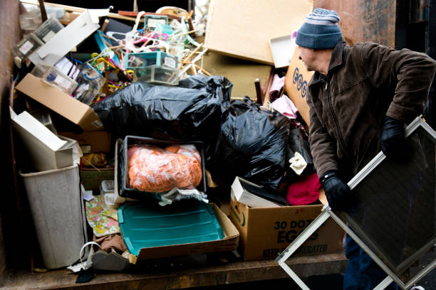 Best Carpet Removal and Disposal  in Tipton, IA